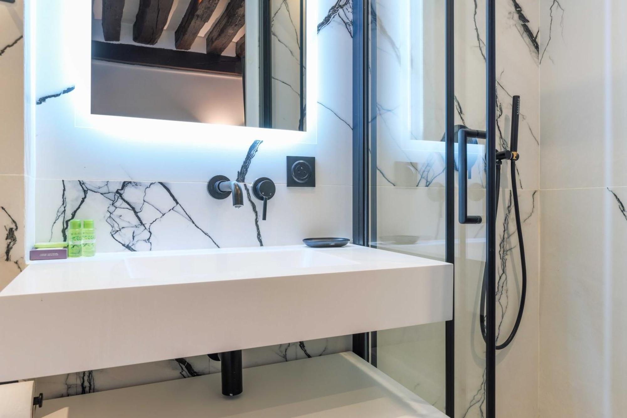 Relaxing Urban Getaway, Notre Dame Appartement